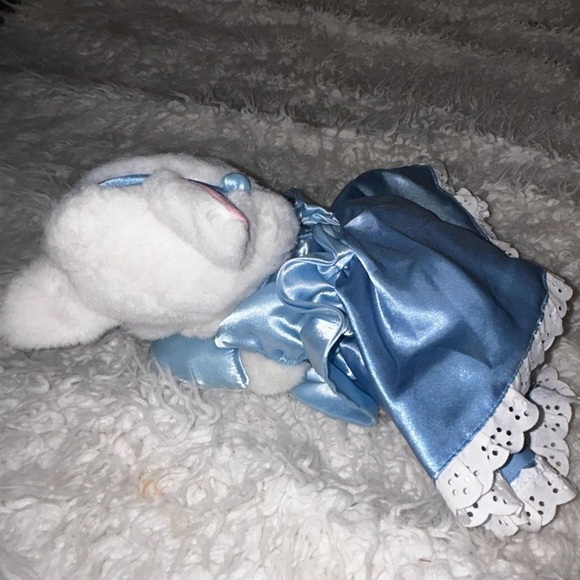 Disney Store Exclusive | Princess Marie | Aristocats - Picture 5 of 10